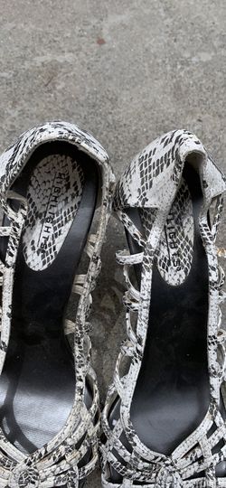 Highlights white black wedges heels shoes size 9