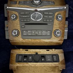 2011–2013 Infiniti QX56 OEM Center Stack AV Control Unit (Radio/Climate Panel)