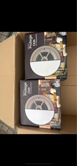 In ceiling speakers