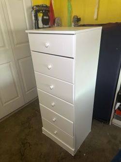 Home Square 6 Drawer Dresser Chest in White -New