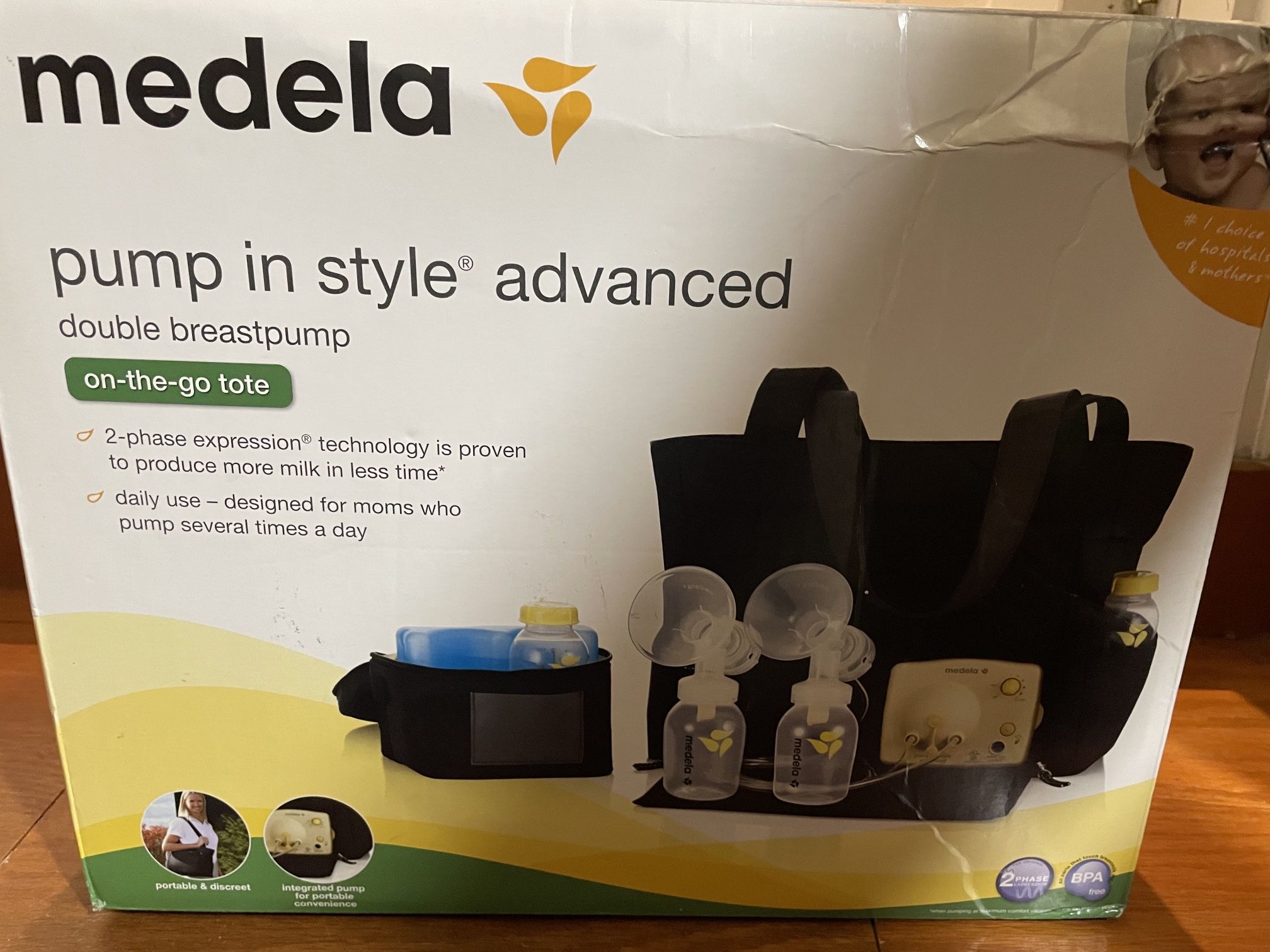 BreastPump with tote bag