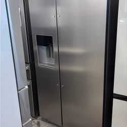 Whirlpool Side By Side Refrigerator 