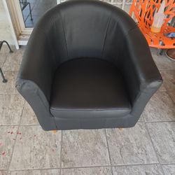 IKEA Leather Black Arm Chair 