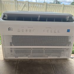 12,000 BTU Window AC Unit 