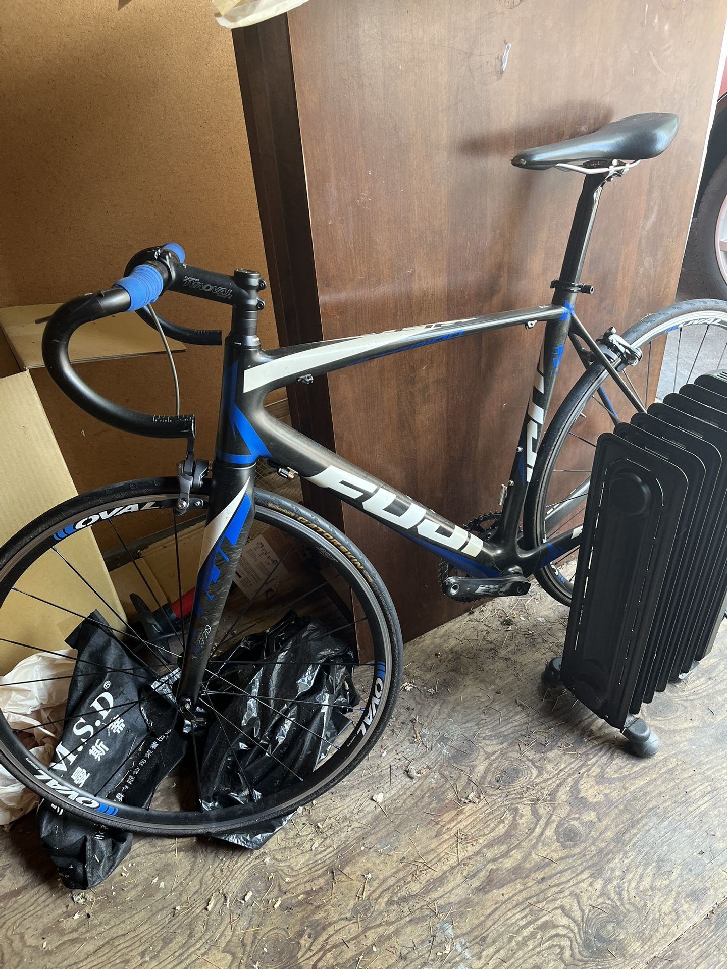Fuji AltaMira 3.0 Carbon Bike 54cm