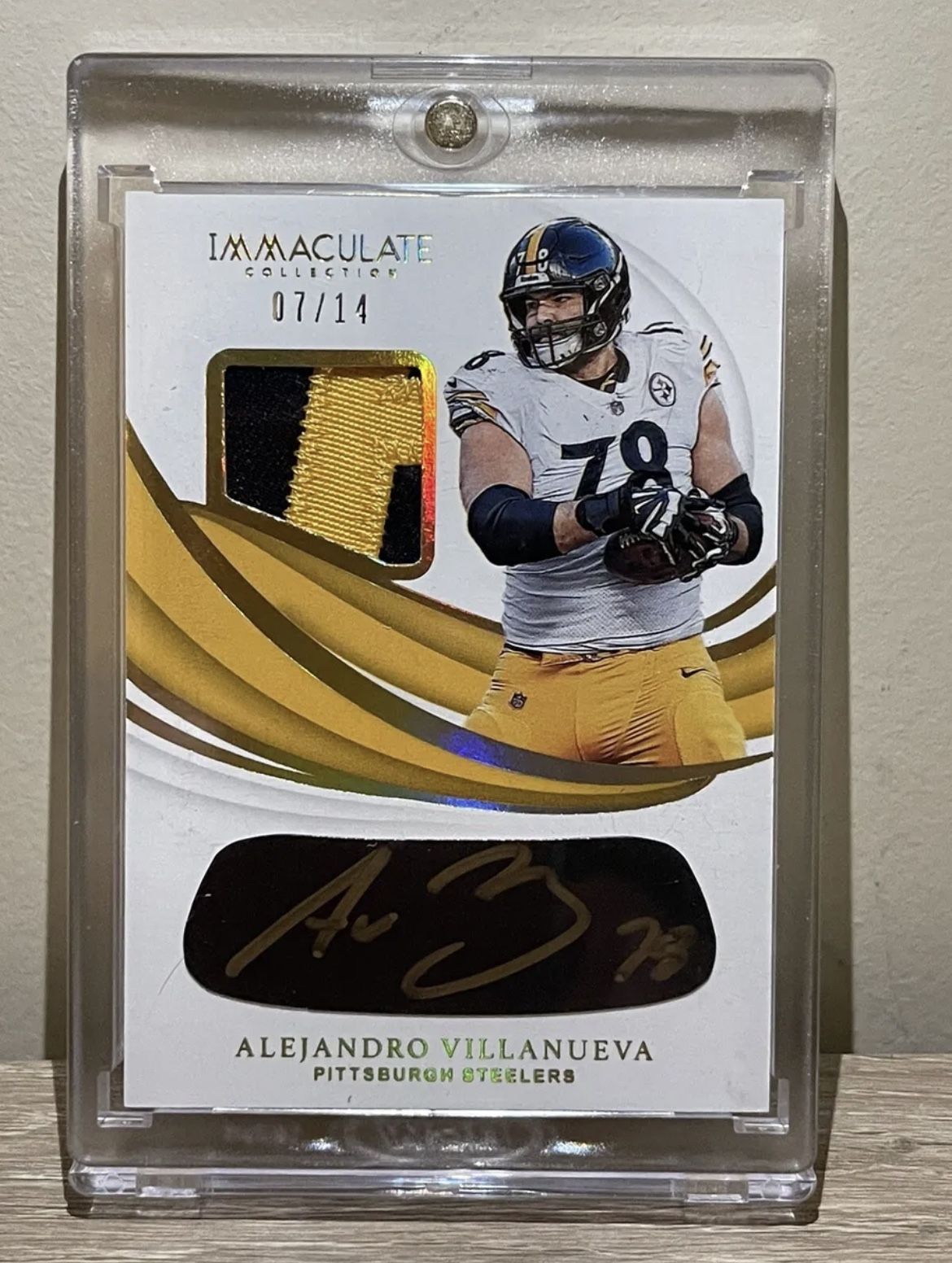 2019 Immaculate Alejandro Villanueva /14 FOTL Patch eye black auto