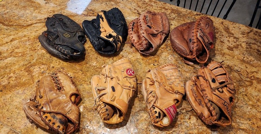 ASSORTED LEFTHAND THROW BASEBALL/ SOFTBALL GLOVES  IN GOOD USED CONDITION