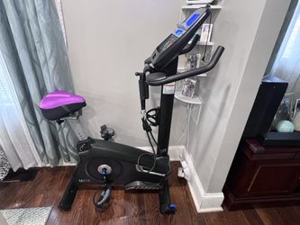 Nautilus Upright Bike Series