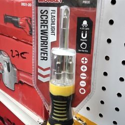 GREASE MONKEY  SCREWDRIVER FLASHLIGHT 5PIECE
