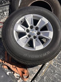 Rims and tires for Chevy Silverado