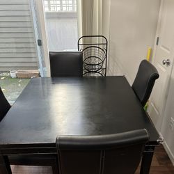 Dinning Table 