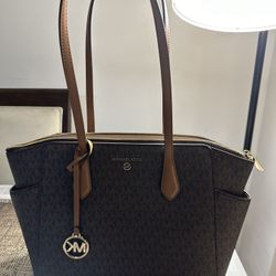 Michael Kors Handbag Marilyn Brown