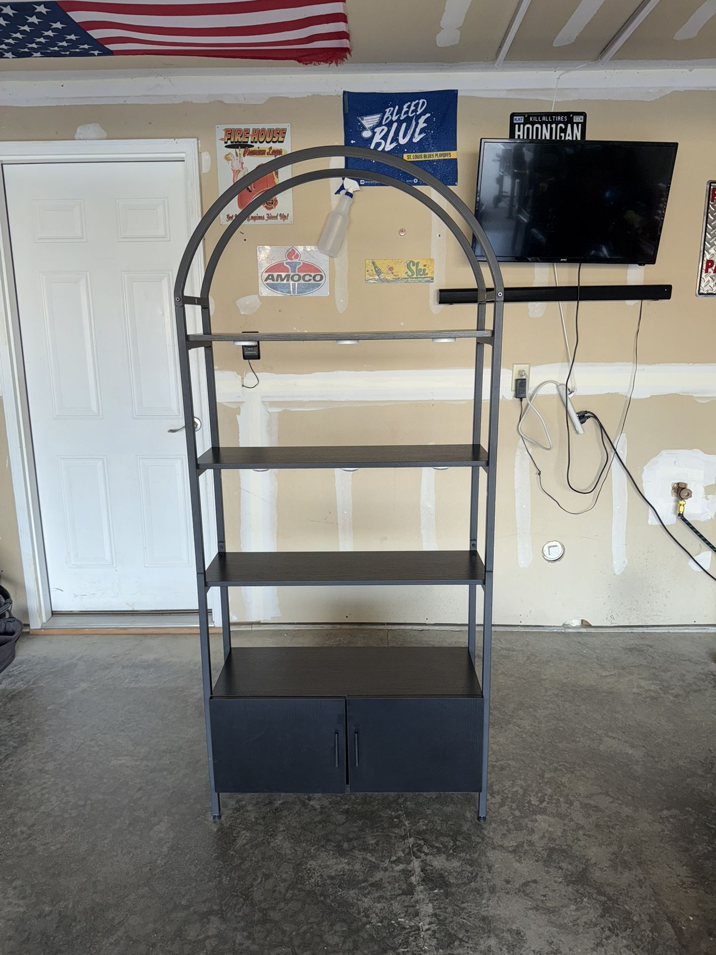 Arched Shelf 