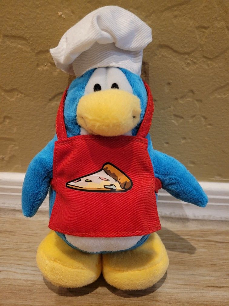 RARE Collectible Disney Club Penguin Pizza Chef Plush 8" Stuffed Animal, 2011