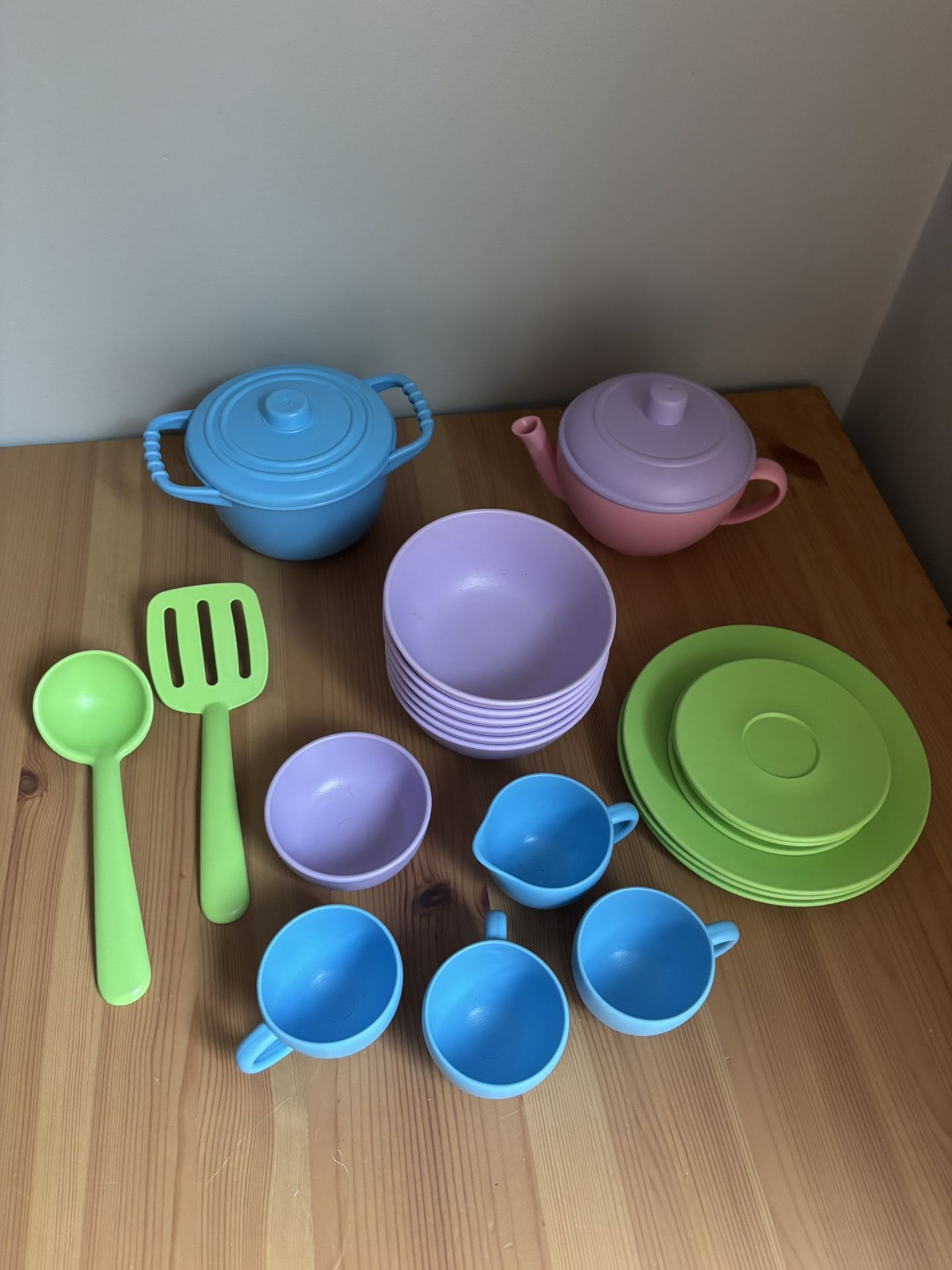 Green Toys Kitchen LOT Tea Set Kitchen Role Play Cooking Pot Bowl Plate Made USA