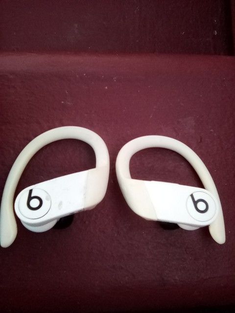 Powerbeats Pro 2
