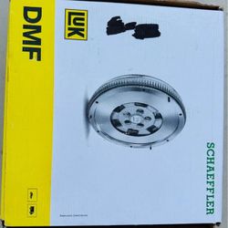 BMW LUK Twin Mass Flywheel E60, E61, E82, E88, E90, E92, E93, Z4. 21207590942