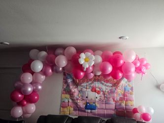 Hello kitty themed balloons garland used for my daughter selling for $5