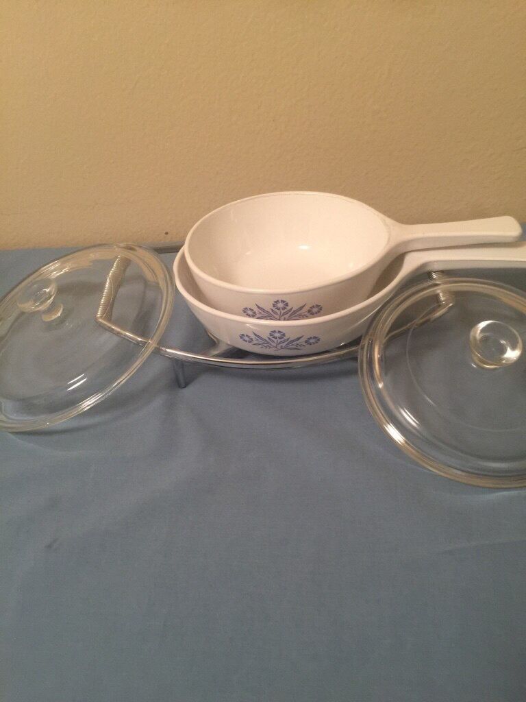 Pyrex bowls with cradle