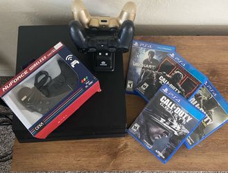 PlayStation 4 Slim