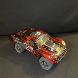 Traxxas Slash 110 Short Course Truck With Upgrades