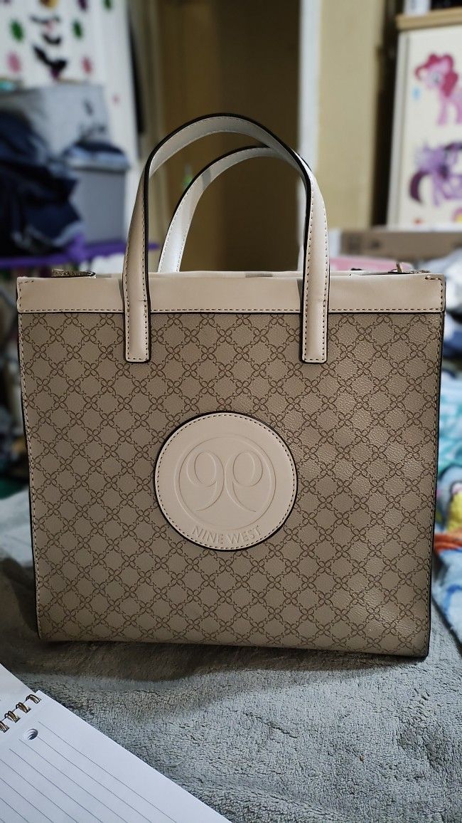 Nine West Handle And Shoulder Bag