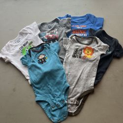 7 pieces boys onesie bundle Newborn