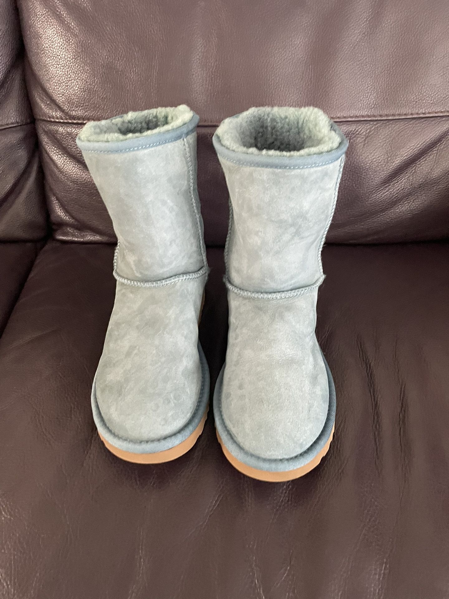 UGG Woman Boots- Size 7