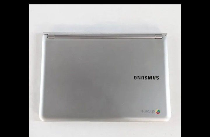 Samsung Xe 303c12 Notebook
