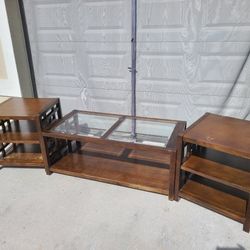 Coffee & end Table 3 Piece Set
