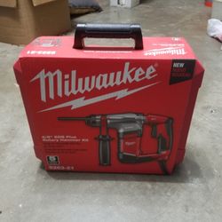 Milwaukee Rotary Hammer Drill