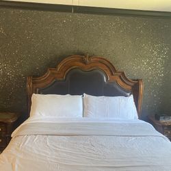 Pulaski furniture King Bedroom Set 