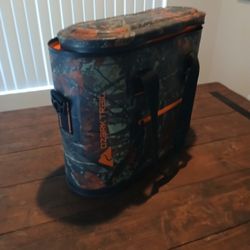Ozark Trail 30 Can Cooler