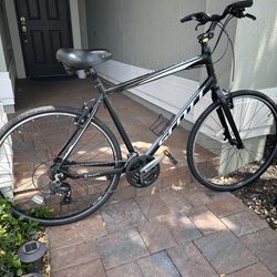 Scott Men’s  Hybrid Bike
