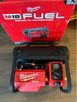 Milwaukee M18 Fuel Air compressor