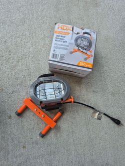 HDX 250-Watt Portable Halogen Work Light Questions & Answers