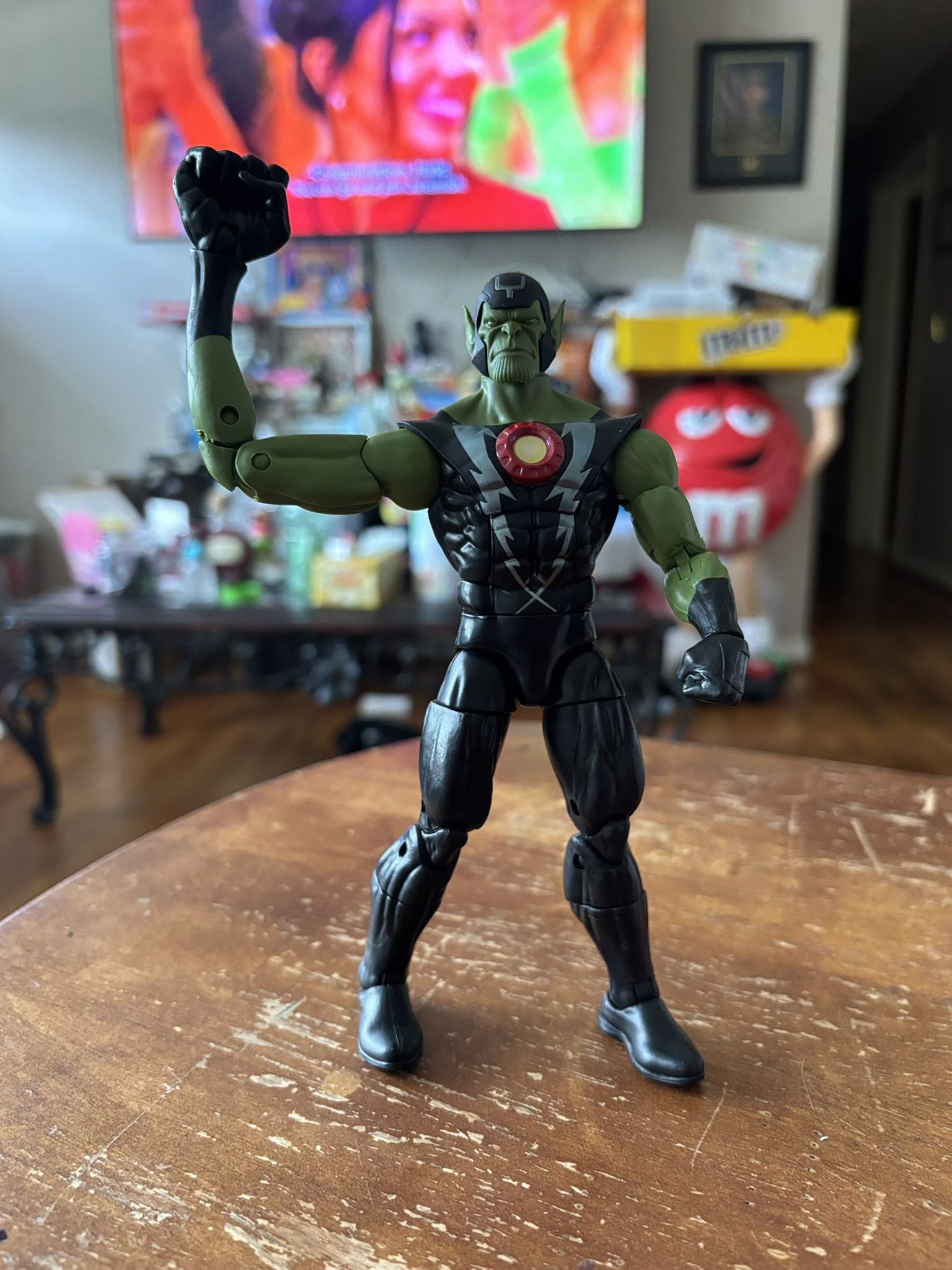 Marvel Legends Super Skrull Figure