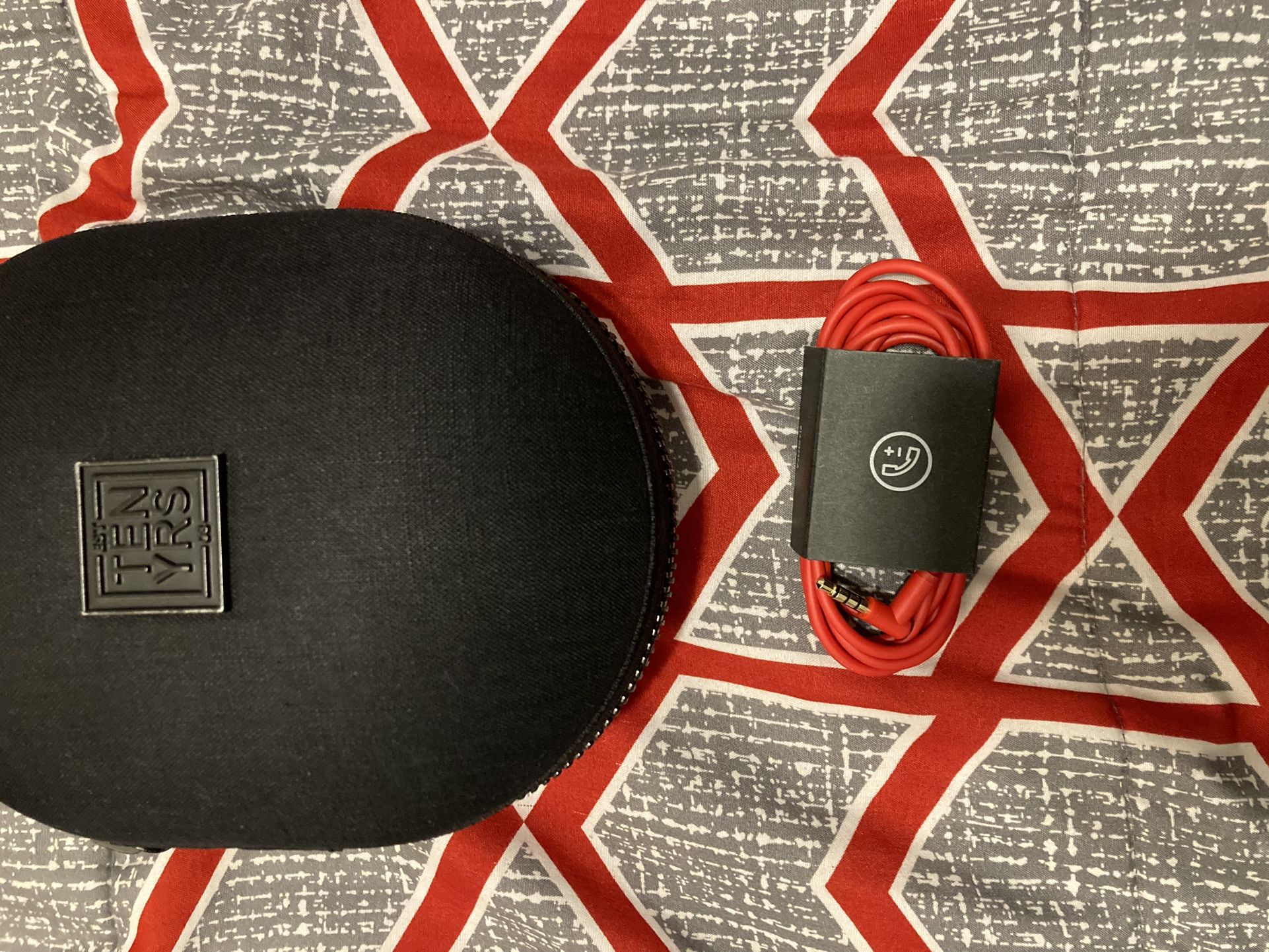 Beats Studio 3 Wireless Headphones Decade Edition