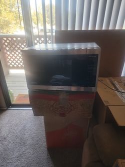 Panasonic Microwave 1200watts