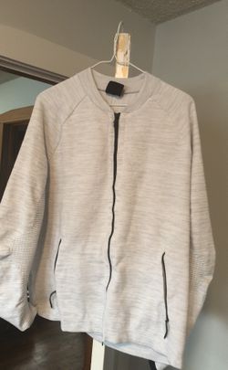 Men’s Nike tech fleece jacket large