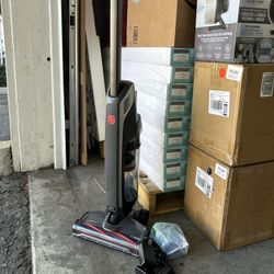 Hoover ONEPWR Upright Cordless Vacuum 