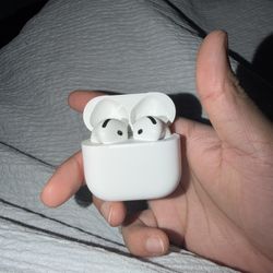 AirPods gen 4 brand new