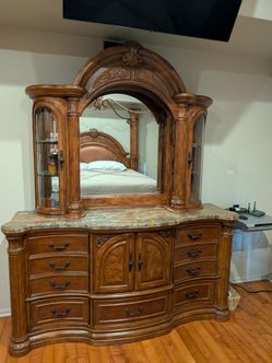 King size bedroom set