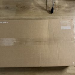 Samsung 32" Essential Monitor S3 - Full HD Desktop Monitor - Brand New in Box