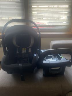 Infant Car seat