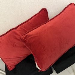 Needs a litte sew on the edge