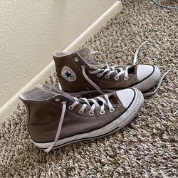 Convers Brown - Size 6M & 8F