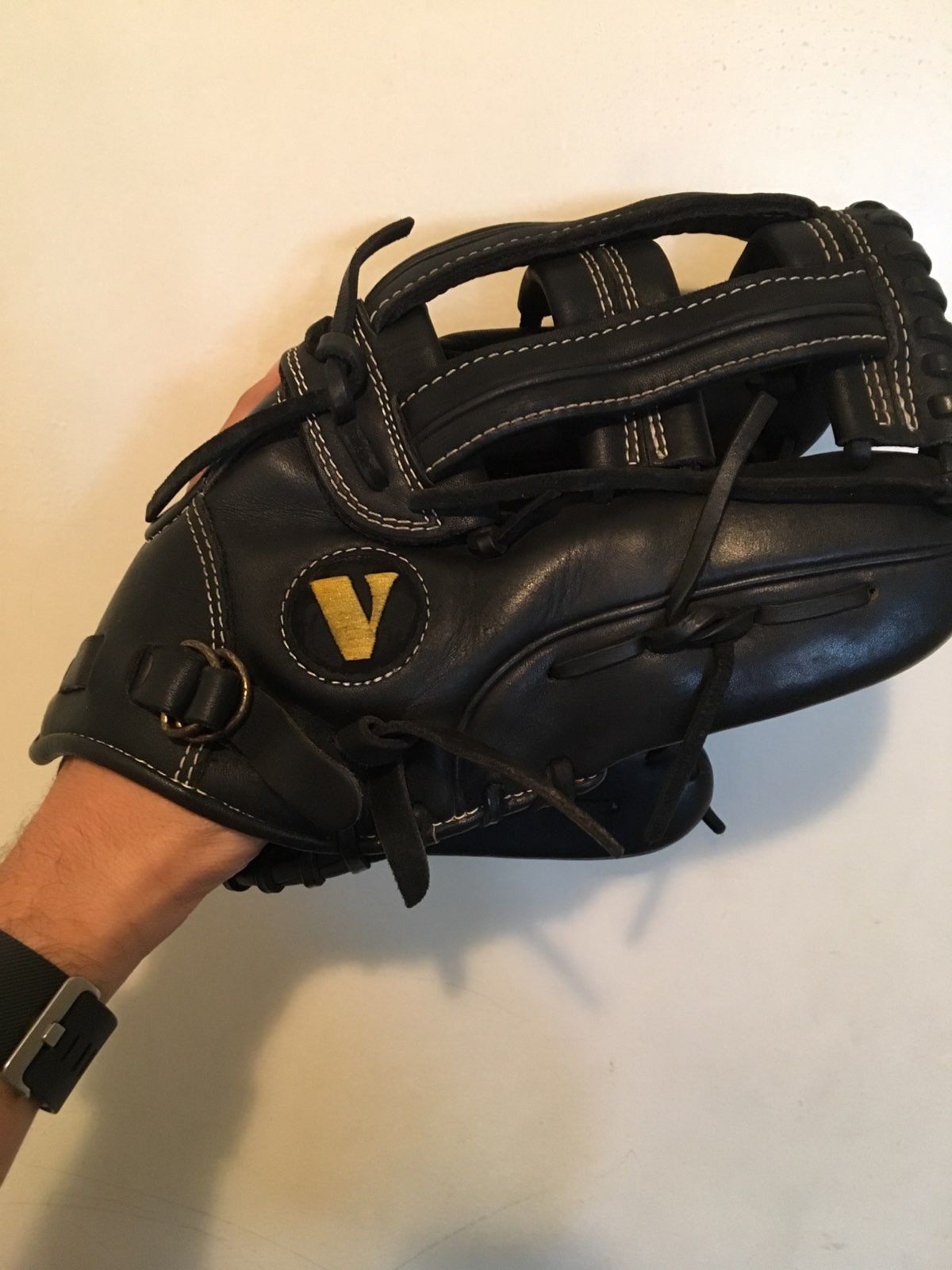 Vinci BMB-L 13 Inch Fielders Glove (Used)