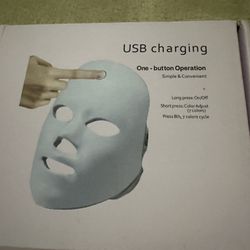 LED Face Mask Light Therapy