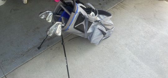 Cobra bag and Irons